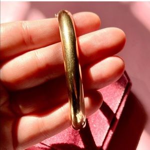 14k EternaGold Bangle Bracelet